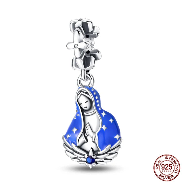 Berloque Nossa Senhora de Aparecida - Folheada a Ouro e Zircônia | 50% OFF