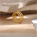 Anel Folha Ajustável Banhado em Ouro 18K