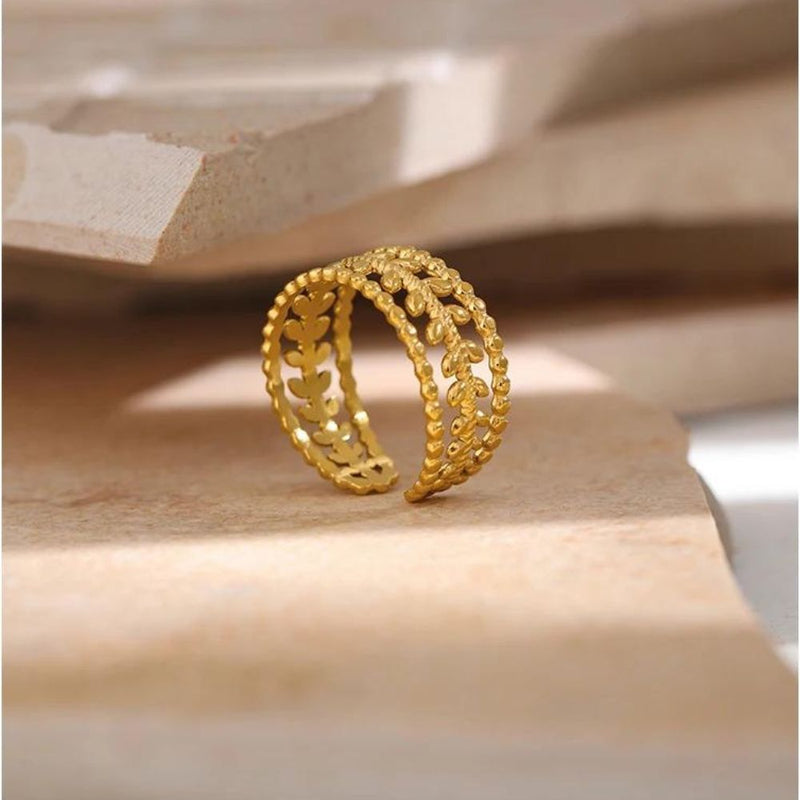 Anel Folha Ajustável Banhado em Ouro 18K