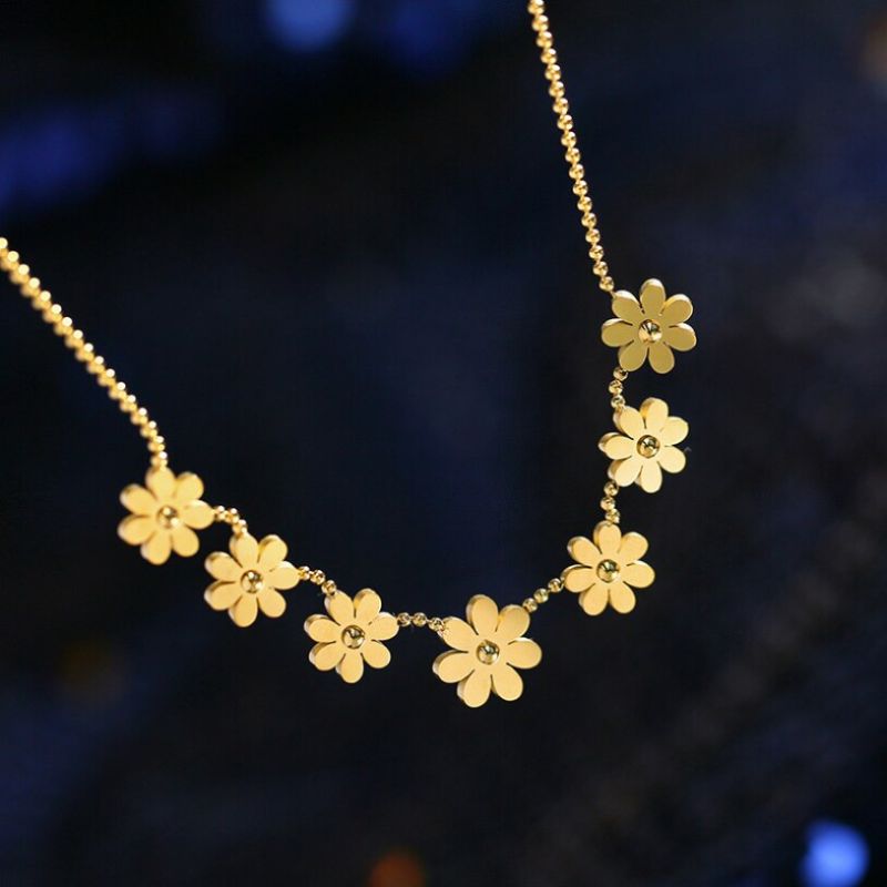 Colar de Margaridas Vintage